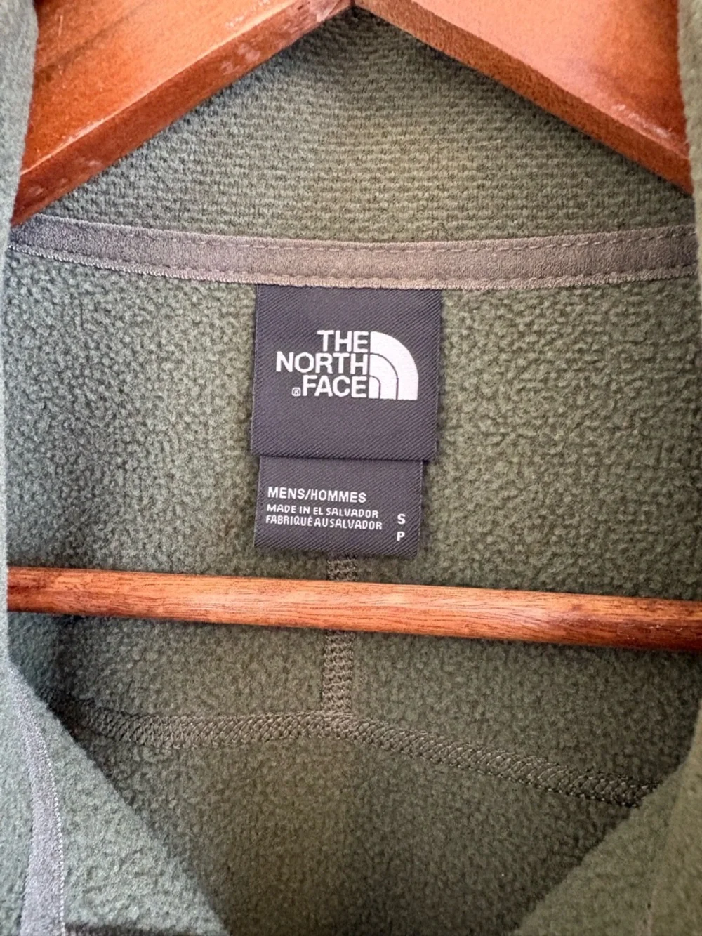 The North Face Men’s Olive Green 1/4 Zip Textured‎ Pullover Small